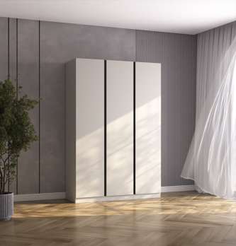 Шкаф 3-х дверный