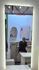 Зеркало прямоугольное с подсветкой верхнее (к Консоли)