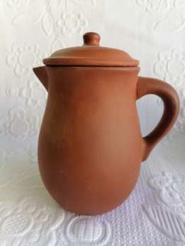 Керамический кувшин для напитков