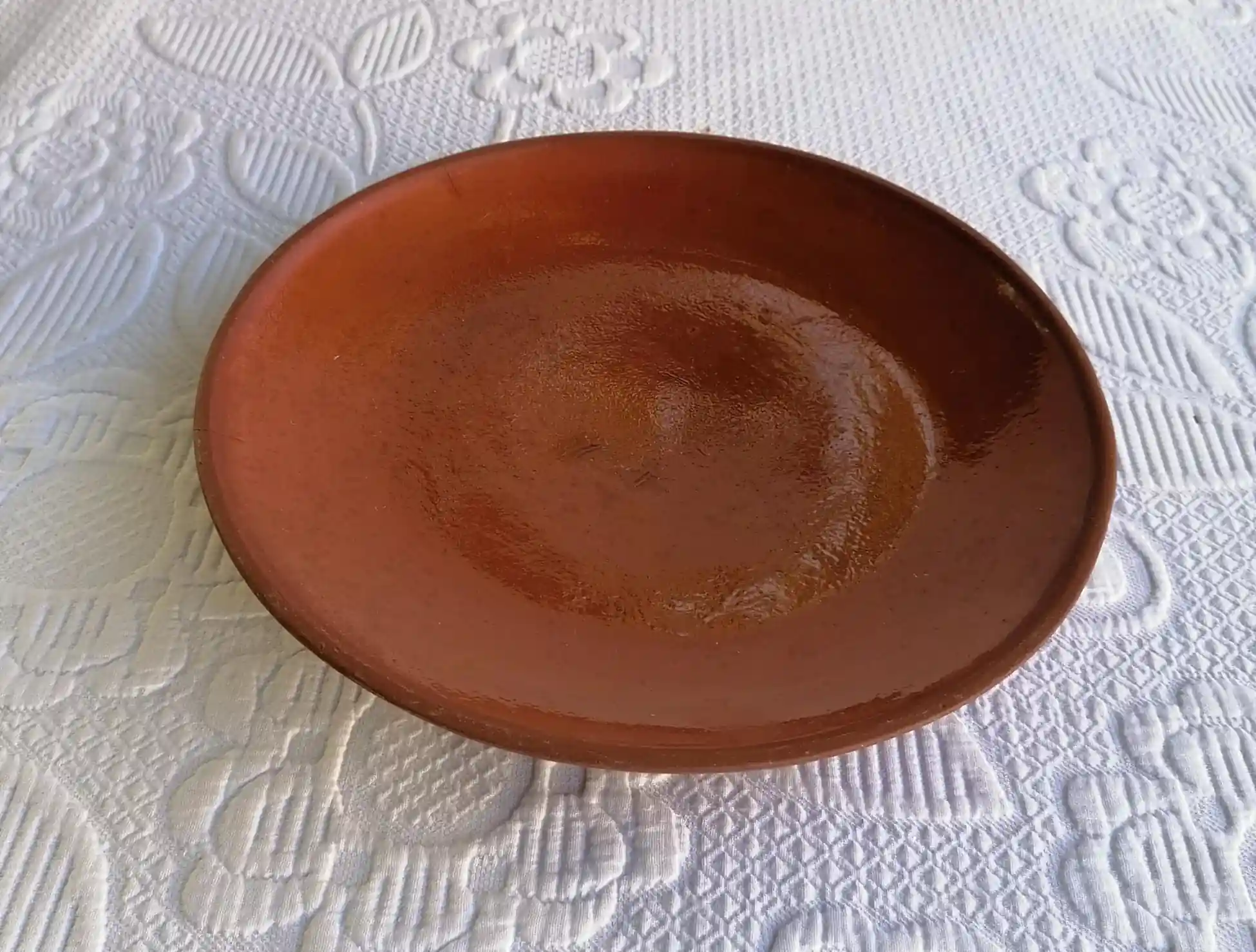 Керамическая тарелка